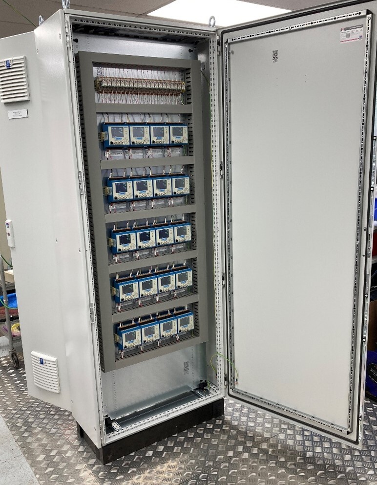 Vibration monitoring equipment, the ideal solution for cooling tower fans. 