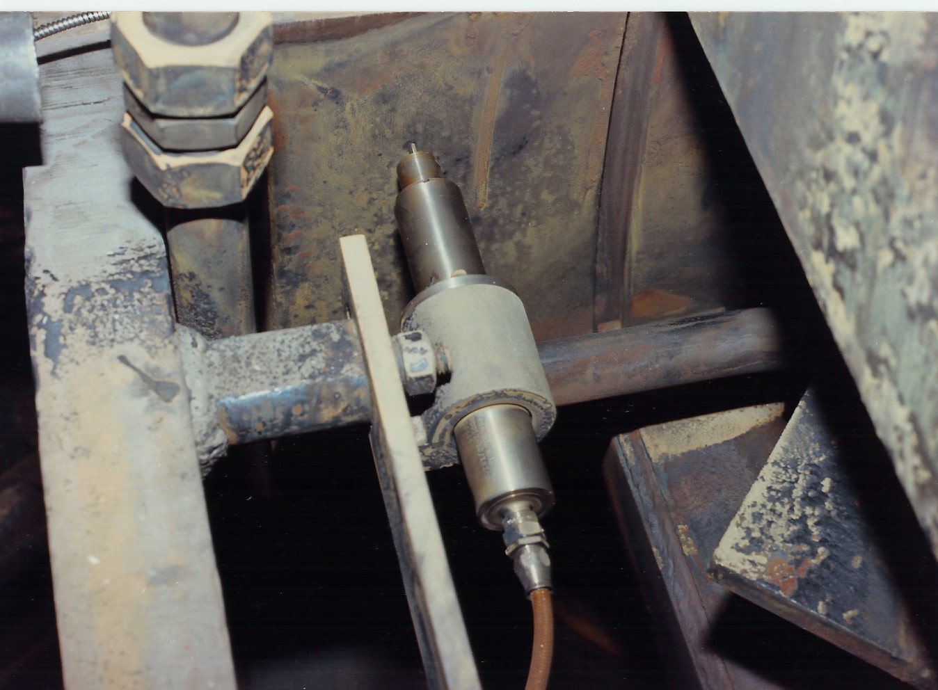 How And Why Are LVDTs Used To Measure Casing Expansion On Steam Turbines?