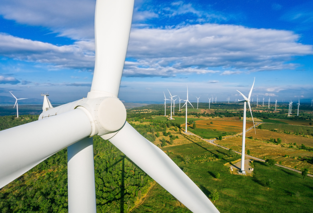 Why Are High Performance Accelerometers Critical For Wind Turbine Machine Trains?